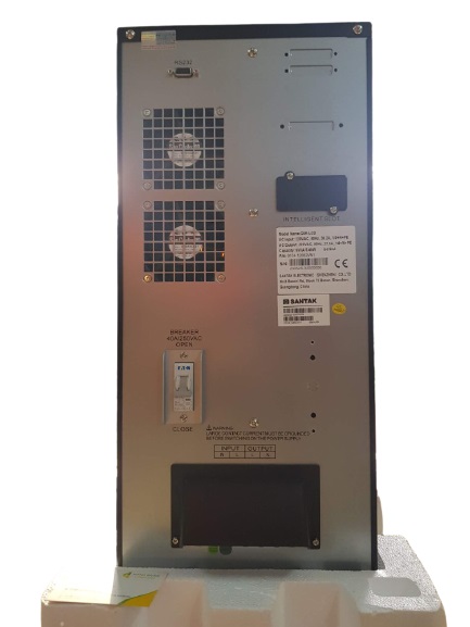mặt sau của Bộ lưu điện SANTAK TRUE ONLINE C6K (LCD)